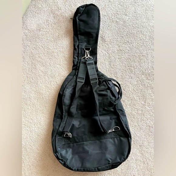 Lyon Guitar Case 🎸 - Picture 2 of 3
